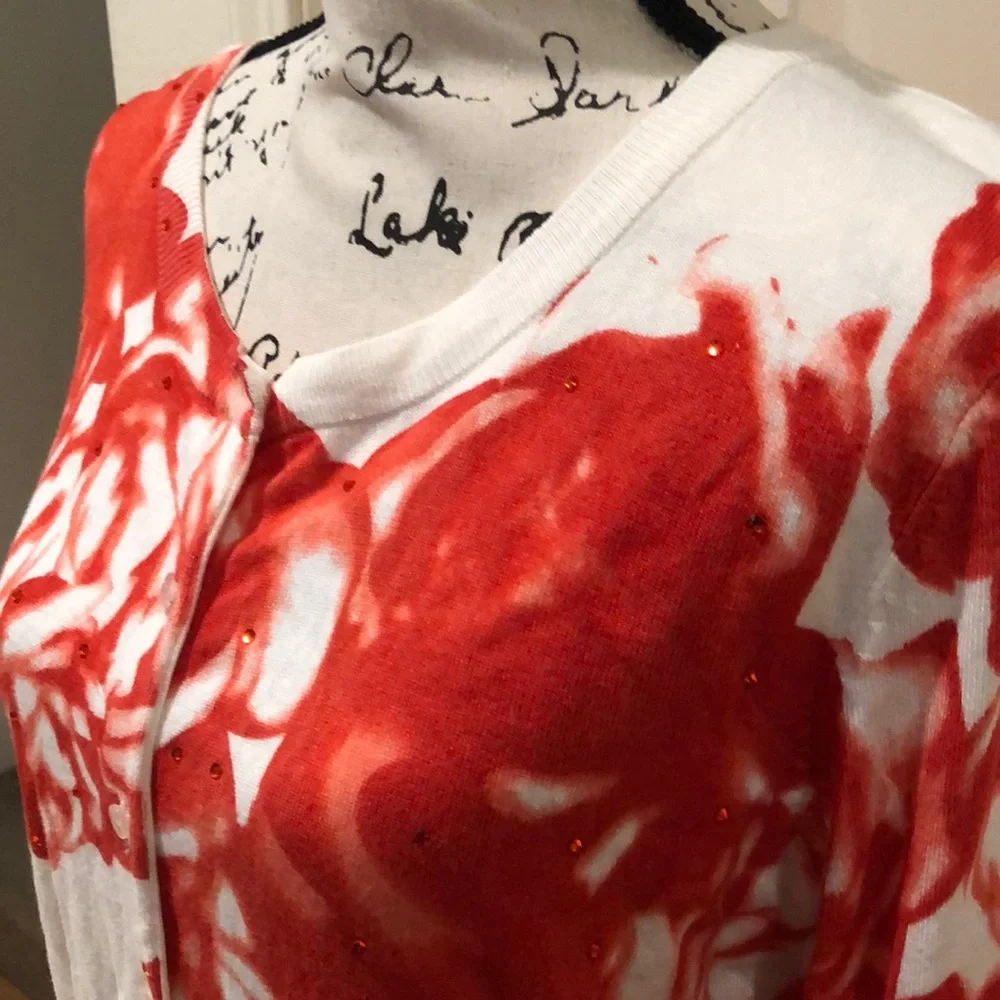 Cyrus Orange and White Floral Sweater size XL
